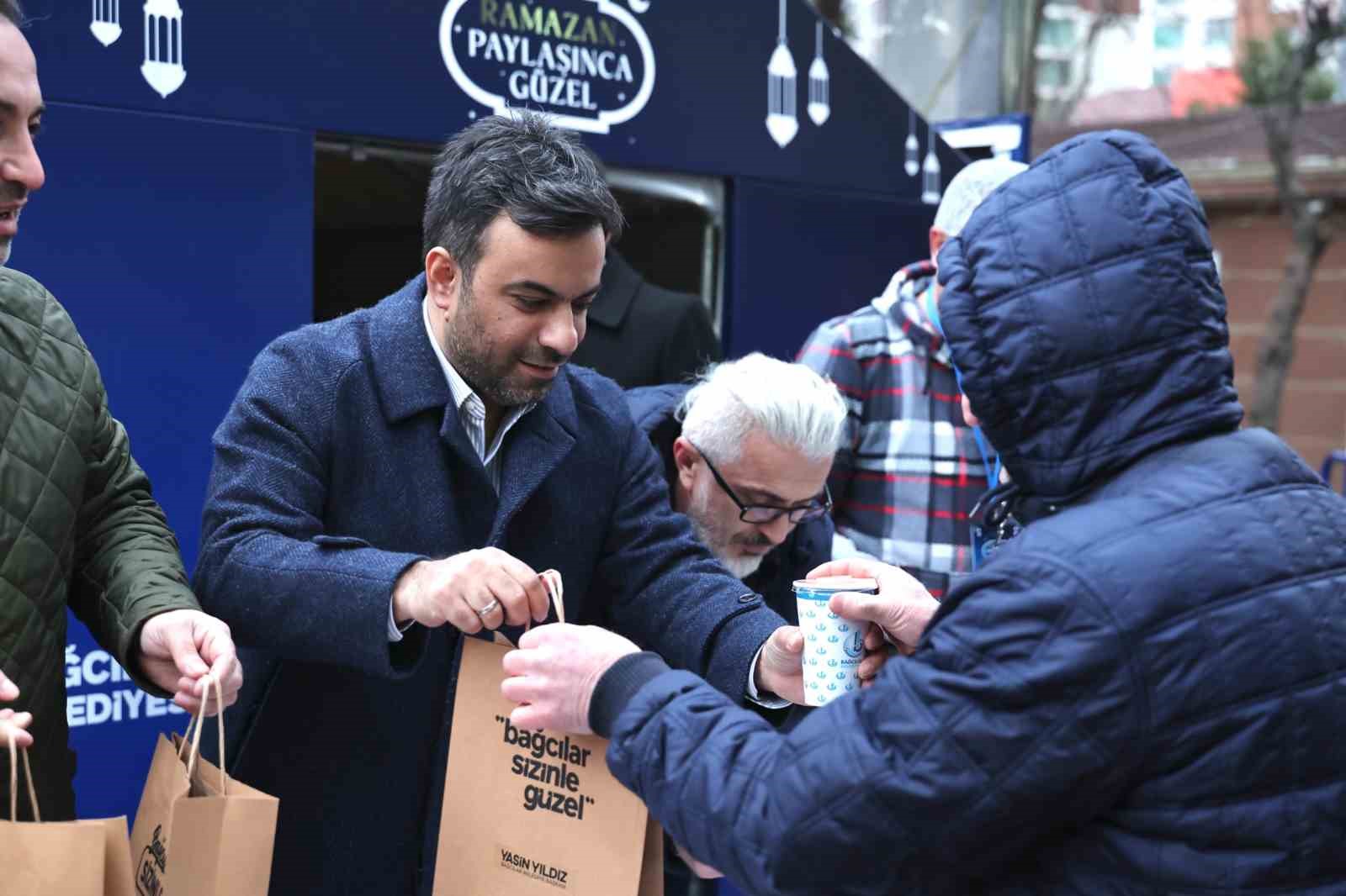 bagcilar belediyesi ihtiyac sahiplerinin yaninda 0 tr2RHcWD