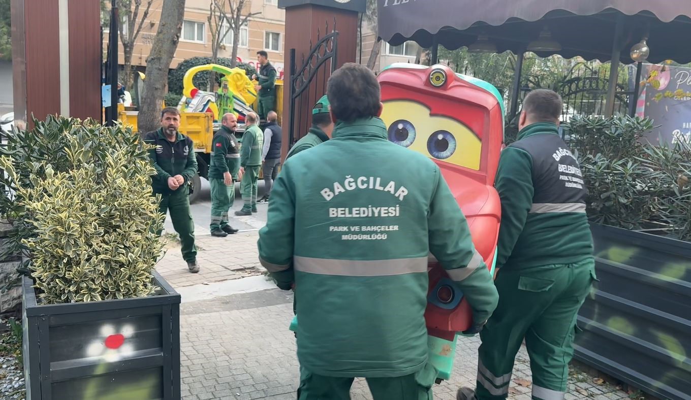 bagcilarda 5 cocugun elektrik akimina kapildigi park suresiz olarak muhurlendi 2 itbkAyHW