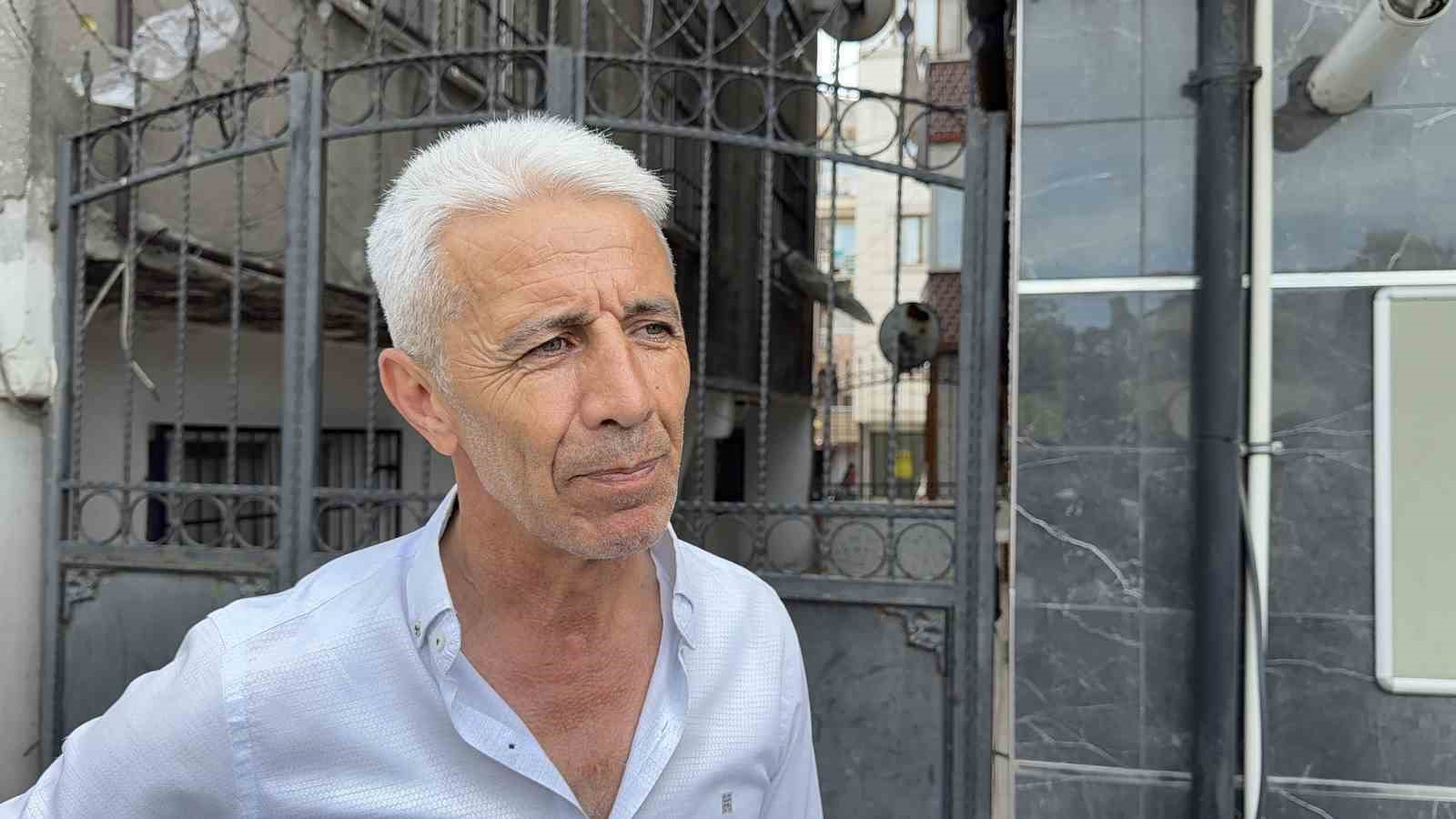 bagcilarda mahalledeki kokuyu kanalizasyon zannettiler ceset cikti 3 9pLy1NFI
