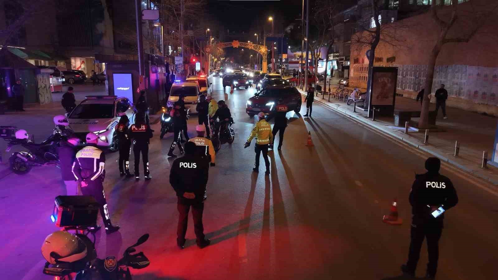 bagdat caddesinde trafik uygulamasi 400 bin lira ceza 5 7vlh35qV