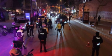 bagdat-caddesinde-trafik-uygulamasi-400-bin-lira-ceza-Dxz21qSv.jpg
