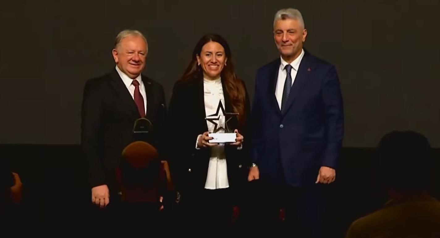 bagfasa ihracatin yildizlari odul toreninde odul 0 6aCucYAA