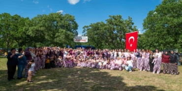 baharin-en-renkli-gelenegi-hidirellez-senliklerinde-yuzlerce-kisi-bulustu-NAibd9t7.jpg