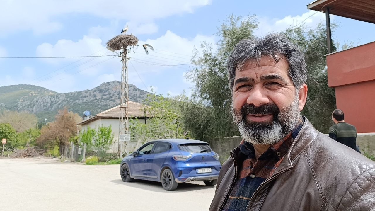 baharin habercisi leylek yuvasina bu yil da esiyle birlikte geldi 2 eQOkCWlV