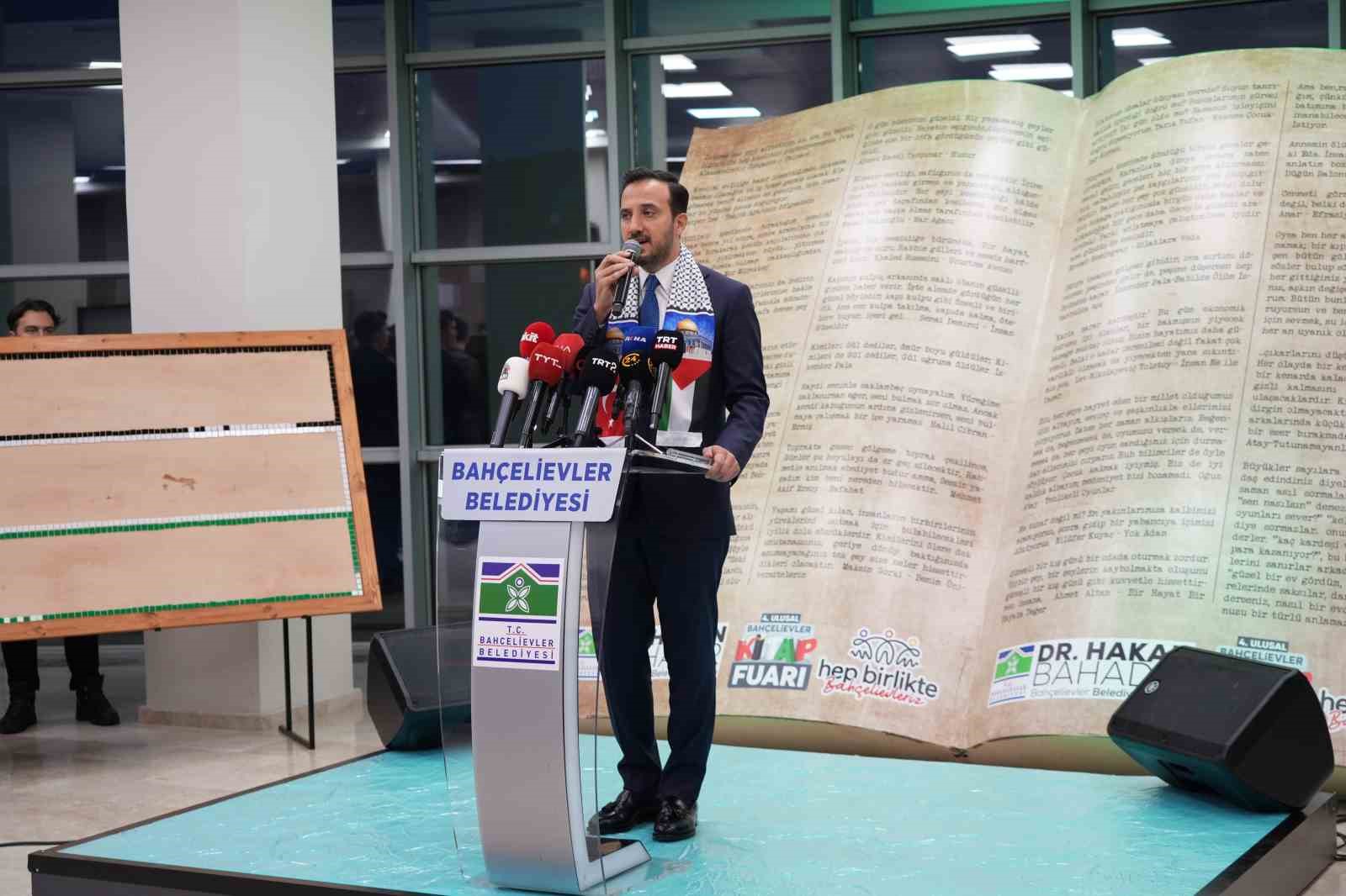 bahcelievler 4 ulusal kitap fuari kapilarini acti 1 VYpGuuwq