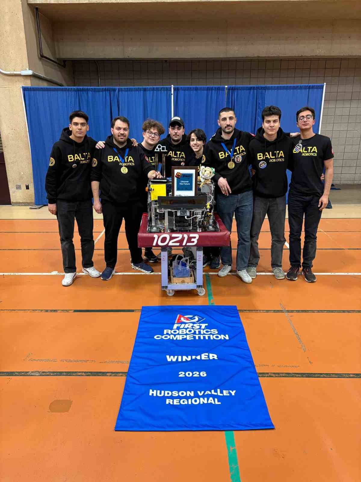 bahcelievler anadolu lisesi robotik takimi new yorkta sampiyonluk kazandi 2 Z7RKupkm