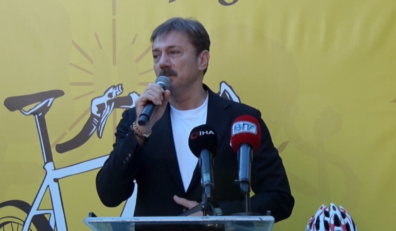 bahcelievler-belediye-baskani-bahadir-her-ay-100-tane-bisiklet-dagitiyoruz-L9JlgRVj.jpg