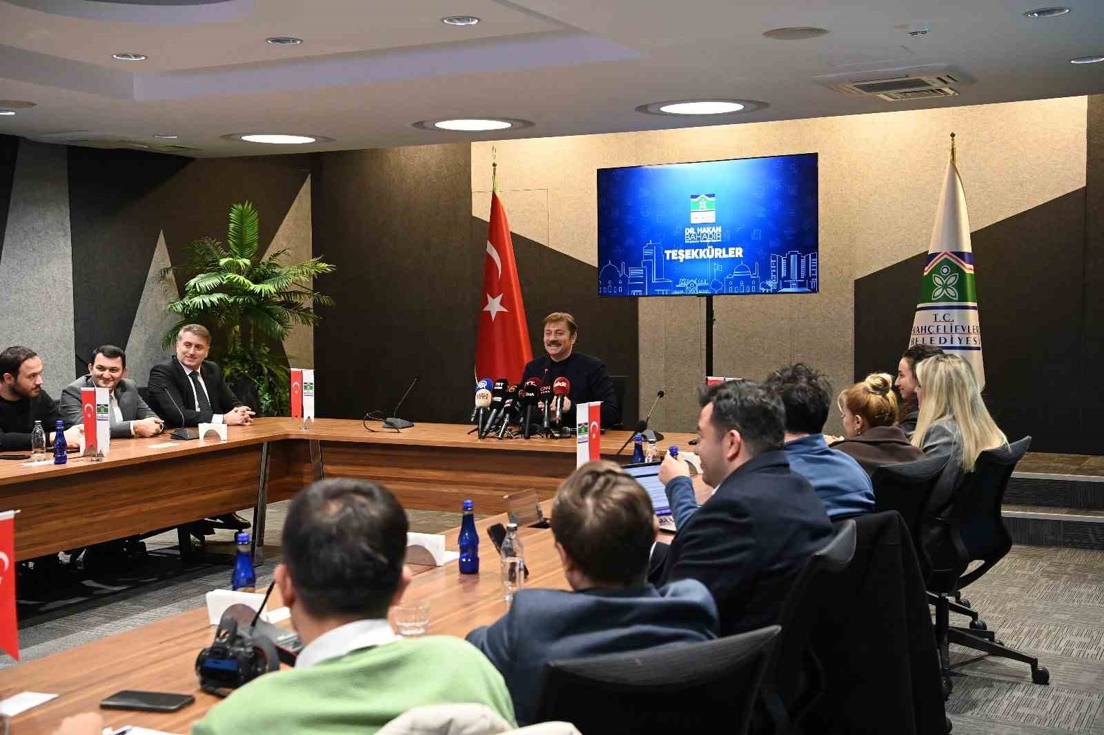 Bahçelievler Belediye Başkanı Hakan Bahadır: "Yarısı Bizden Kampanyası’nda Türkiye birincisiyiz" 5 bahcelievler belediye baskani hakan bahadir yarisi bizden kampanyasinda turkiye birincisiyiz 1 TrVhVdn5