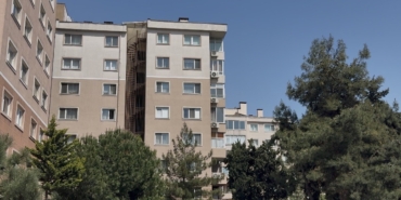 bahcelievlerde-bir-adam-bosanma-asamasindaki-esine-10-kez-bicakladi-sD1LI7Nf.jpg