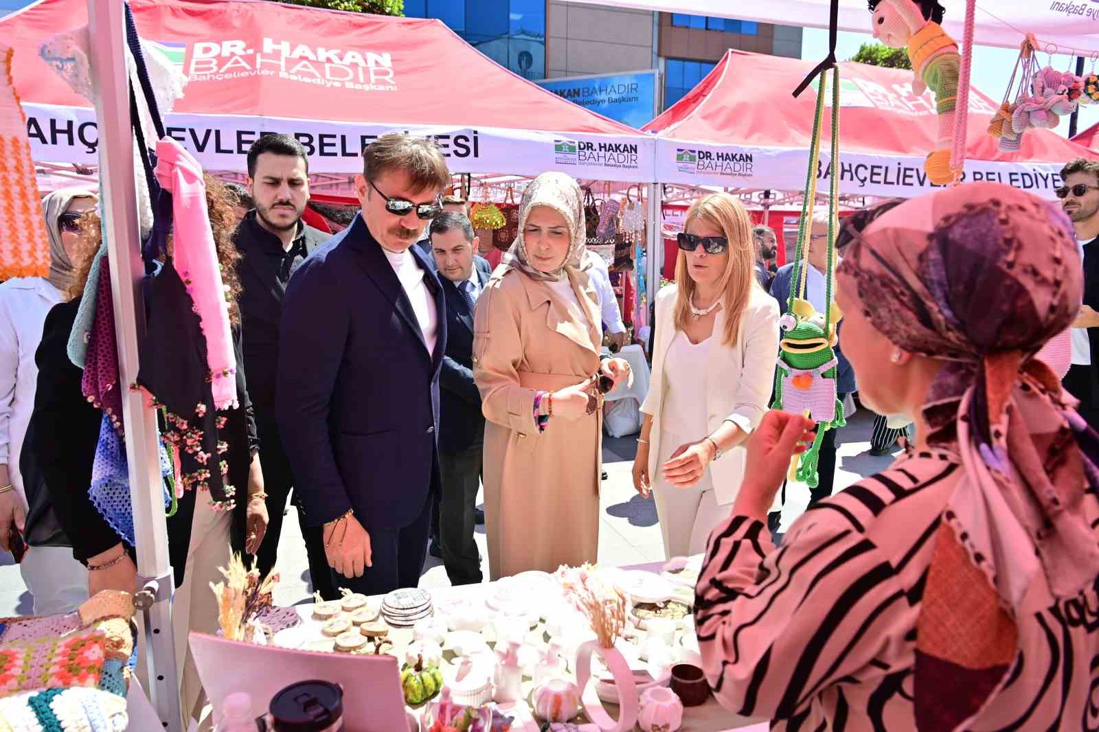 Bahçelievler’de kadınların el emeği ekonomiye kazandırılıyor 8 bahcelievlerde kadinlarin el emegi ekonomiye kazandiriliyor 4 1zRlubbX