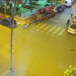 bahcelievlerde-motosiklet-surucusunun-ani-hareketi-kazaya-yol-acti-lVwrx9rB.jpg