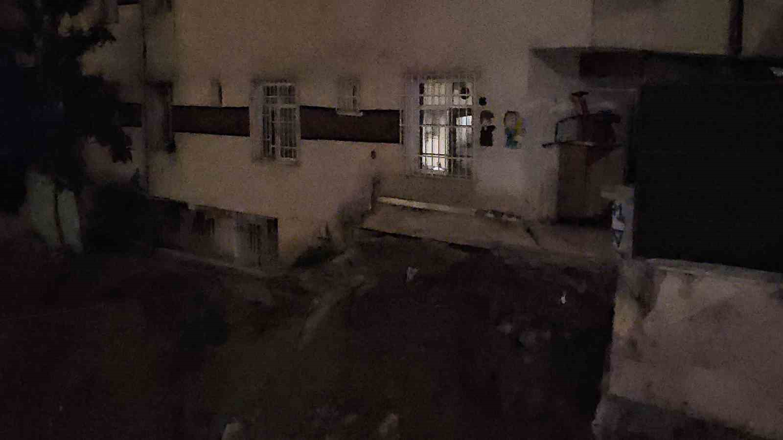 Bahçelievler’de yanında temel kazılan 7 katlı binadan çatlama sesi gelince tahliye edildi 4 bahcelievlerde yaninda temel kazilan 7 katli binadan catlama sesi gelince tahliye edildi 0 UPyst5KK