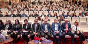 bahcesehir-koleji-erken-cocuklukta-aile-okul-ve-degerler-sempozyumu-duzenledi-wk4NwpQ8.jpg