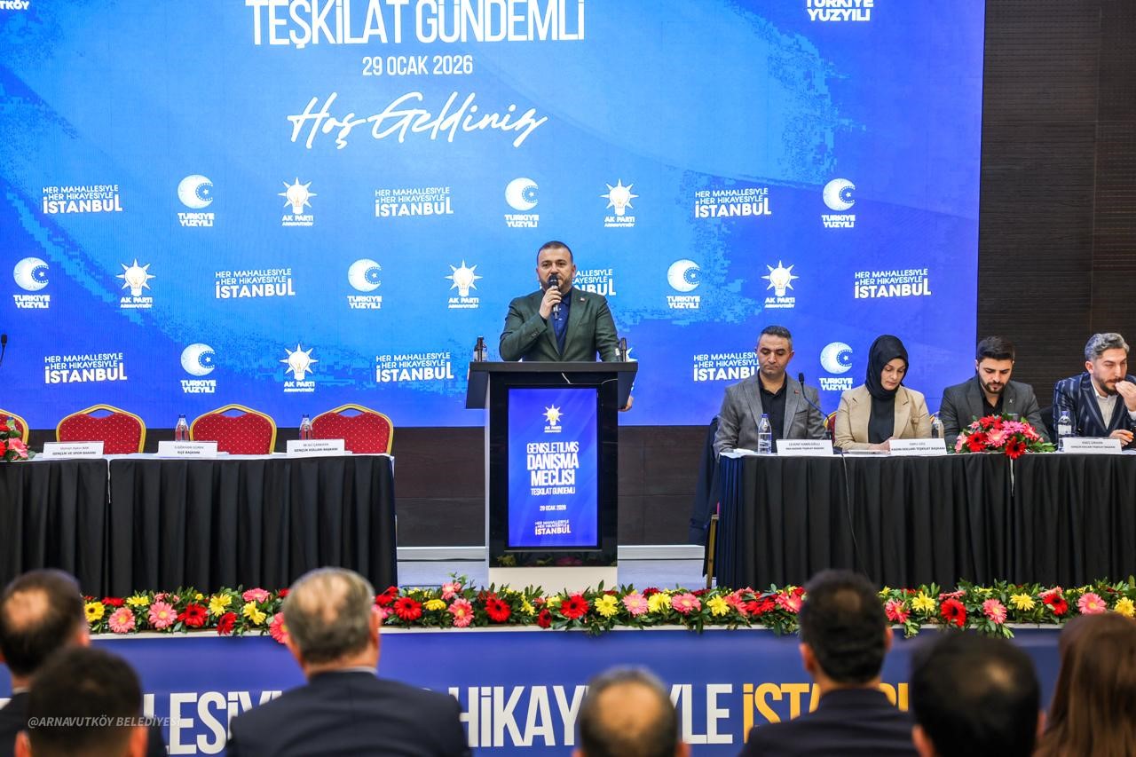 bakan bak arnavutkoyde spor altyapisinin guclendirilmesine yonelik calismalar devam edecek 5 Wi341VHO