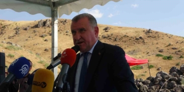 bakan-bak-kulturleri-ve-inanclari-yasatmak-devletin-en-onemli-gorevlerindendir-5Jupei4H.jpg