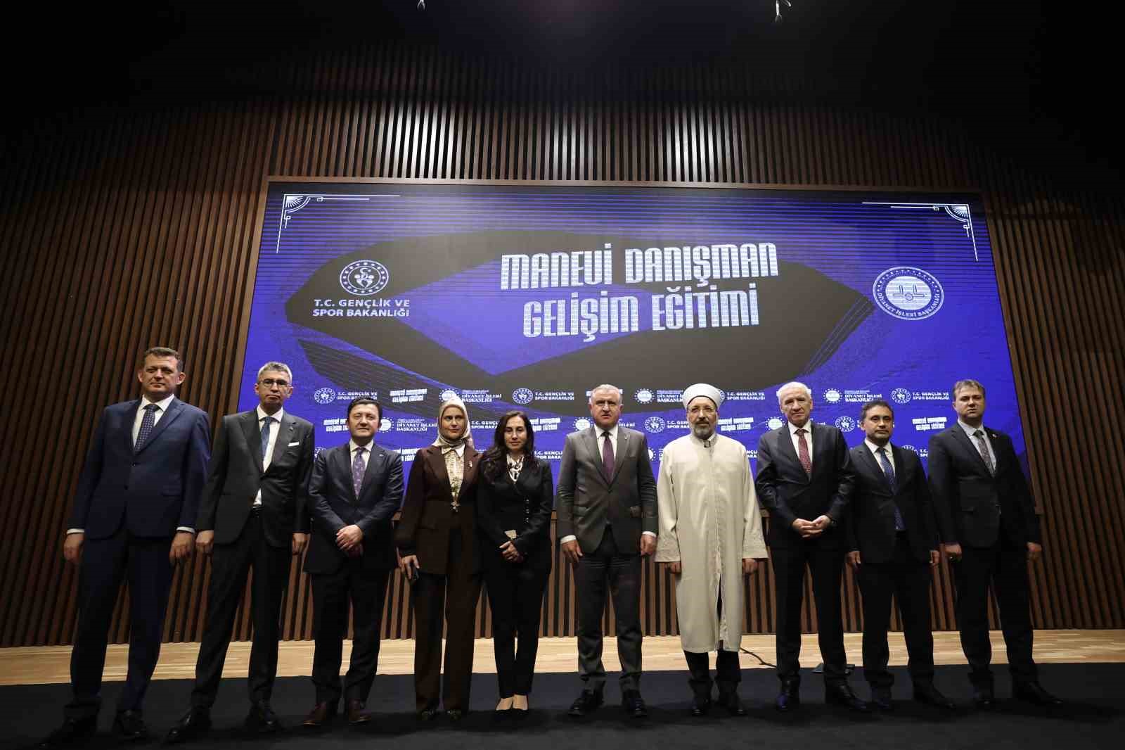 bakan bak manevi danisman gelisim egitimi programina katildi 1 Y2Q1lsSi