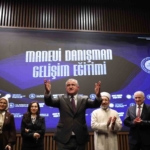bakan-bak-manevi-danisman-gelisim-egitimi-programina-katildi-63WUKCGD.jpg