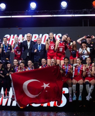 bakan-baktan-milletler-ligi-sampiyonu-filenin-sultanlarina-tebrik-MBcZKRwd.jpg