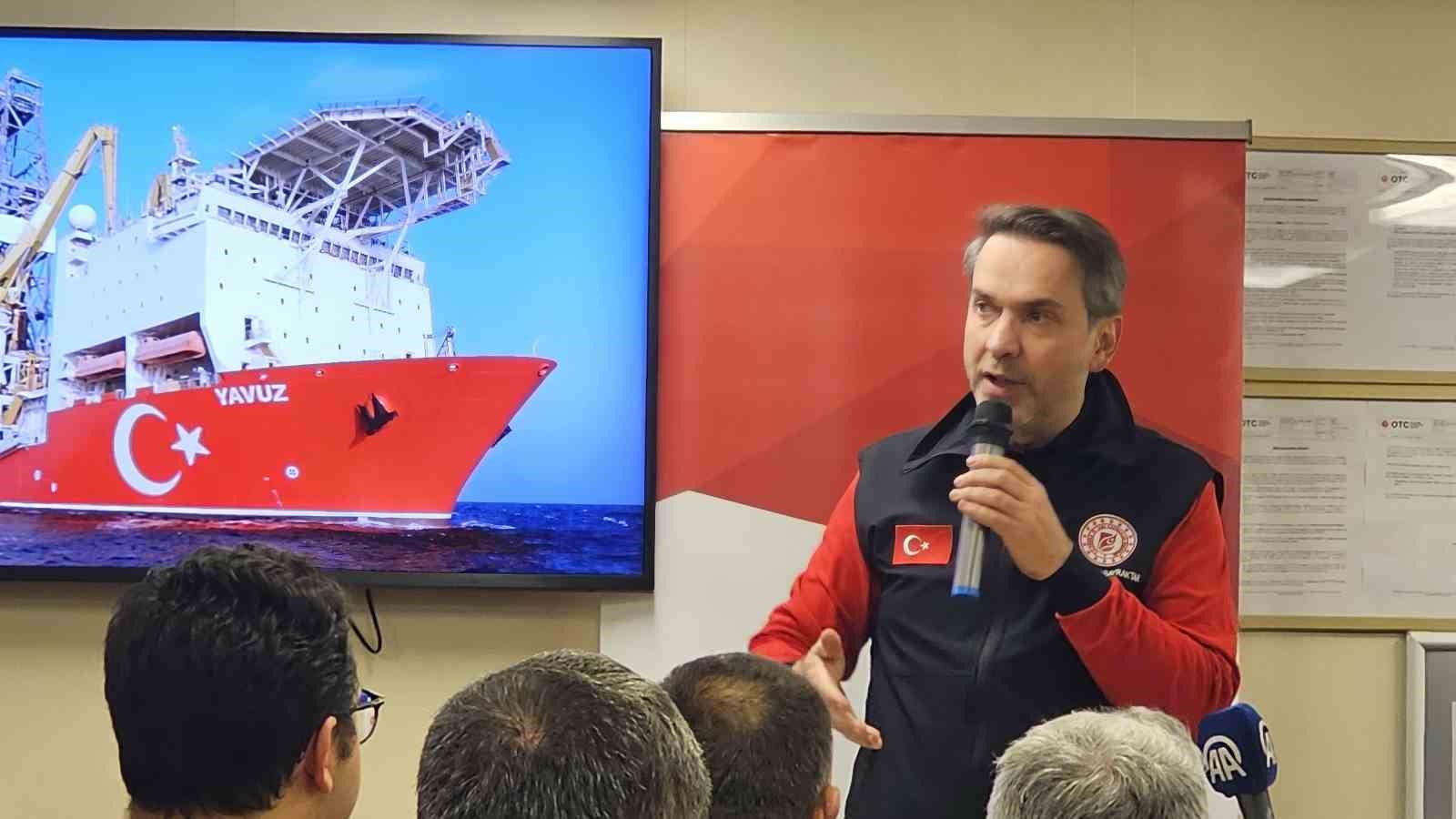 Bakan Bayraktar: "2026 yılı bir taraftan üretimi arttırdığımız bir yıl olacak" 8 bakan bayraktar 2026 yili bir taraftan uretimi arttirdigimiz bir yil olacak 4 kUHskQPb