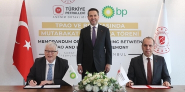bakan-bayraktar-basta-kerkuk-sahalari-olmak-uzere-irakta-is-birligine-bakiyoruz-7gkD9g8F.jpg