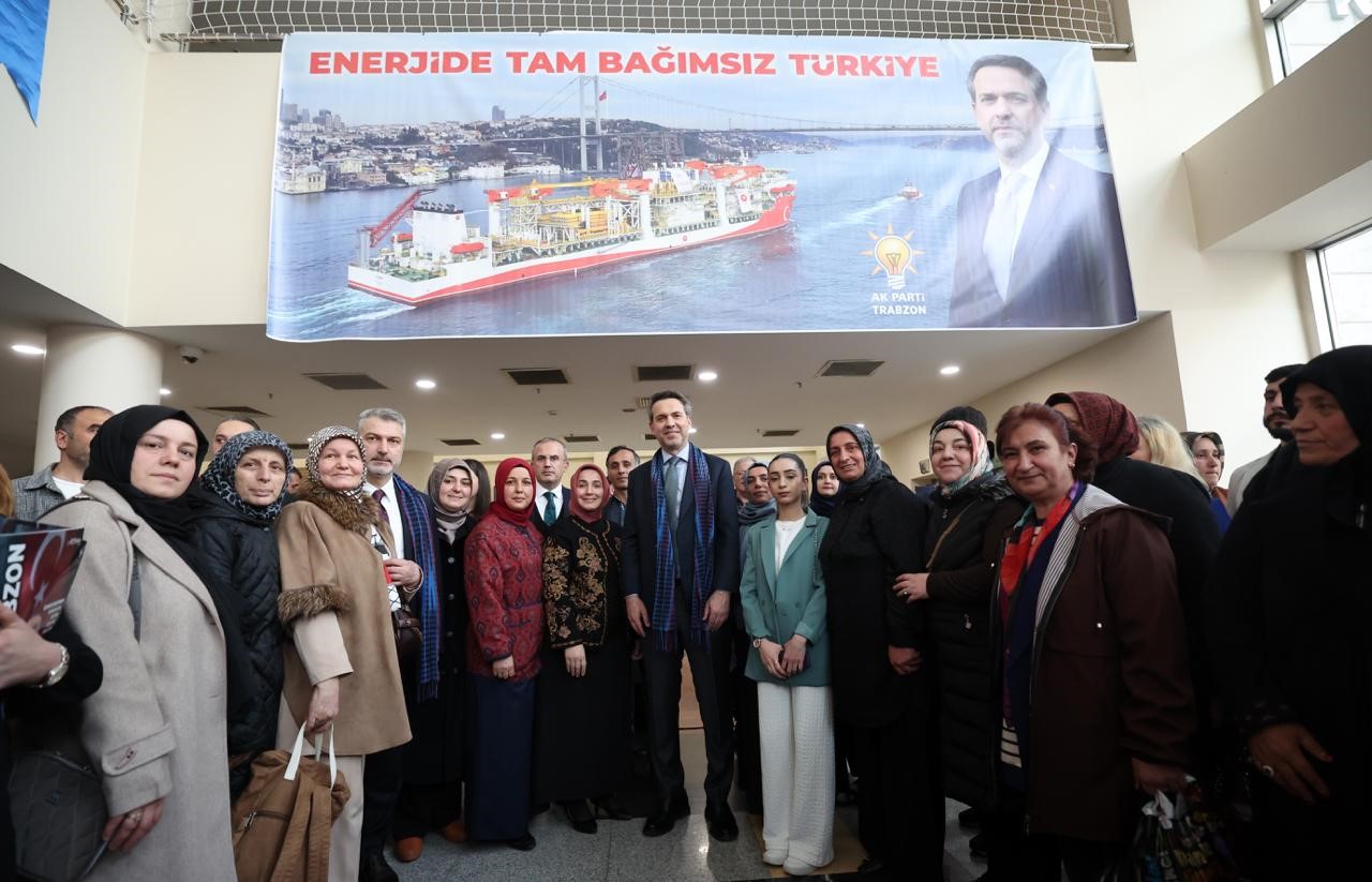 bakan bayraktar biz gece gunduz petrol ariyoruz dogalgaz ariyoruz 6 MmOnNwtj