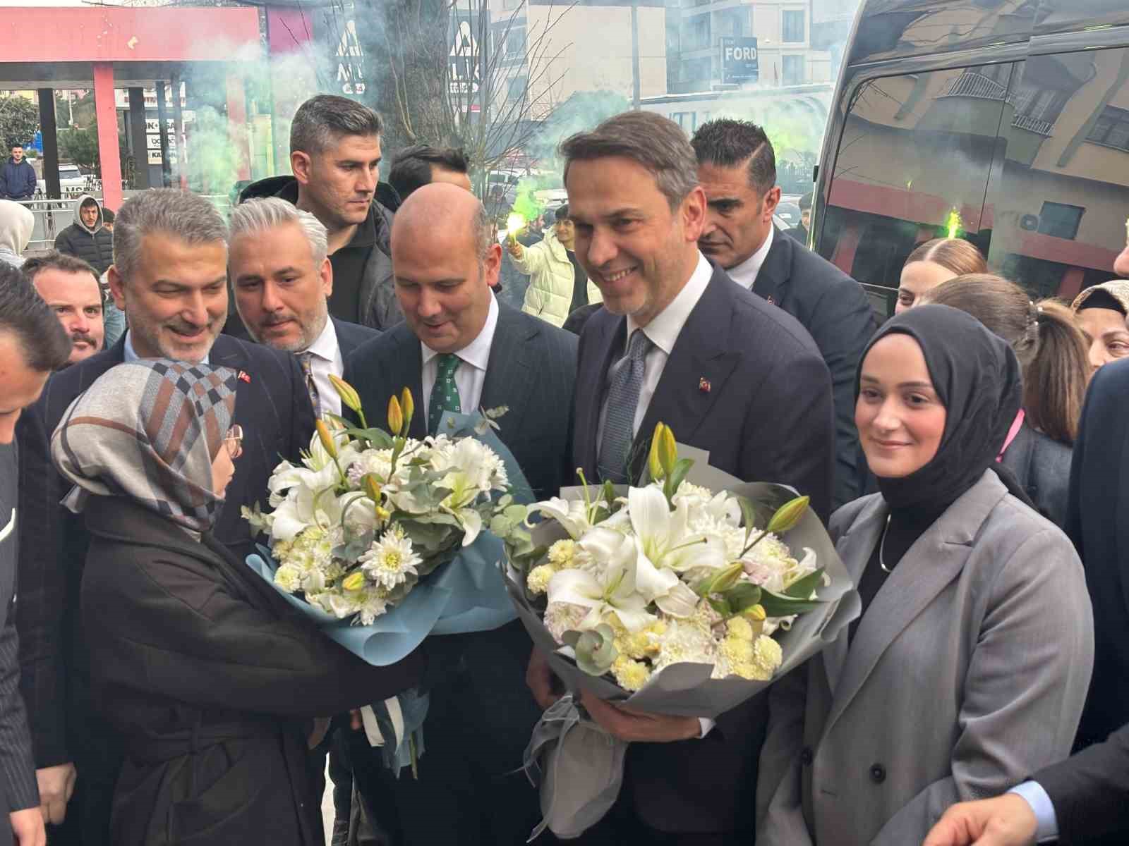 bakan bayraktar bu sene 8 milyon haneye yetecek gazi uretmis olacagiz 2028de 16 milyona FguvIYeq
