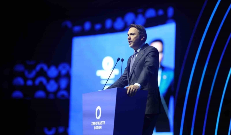 bakan-bayraktar-enerji-verimliliginin-artirilmasi-ve-temiz-enerjiye-gecis-konularinda-somut-cozumleri-hep-birlikte-EXPYwC76.jpg