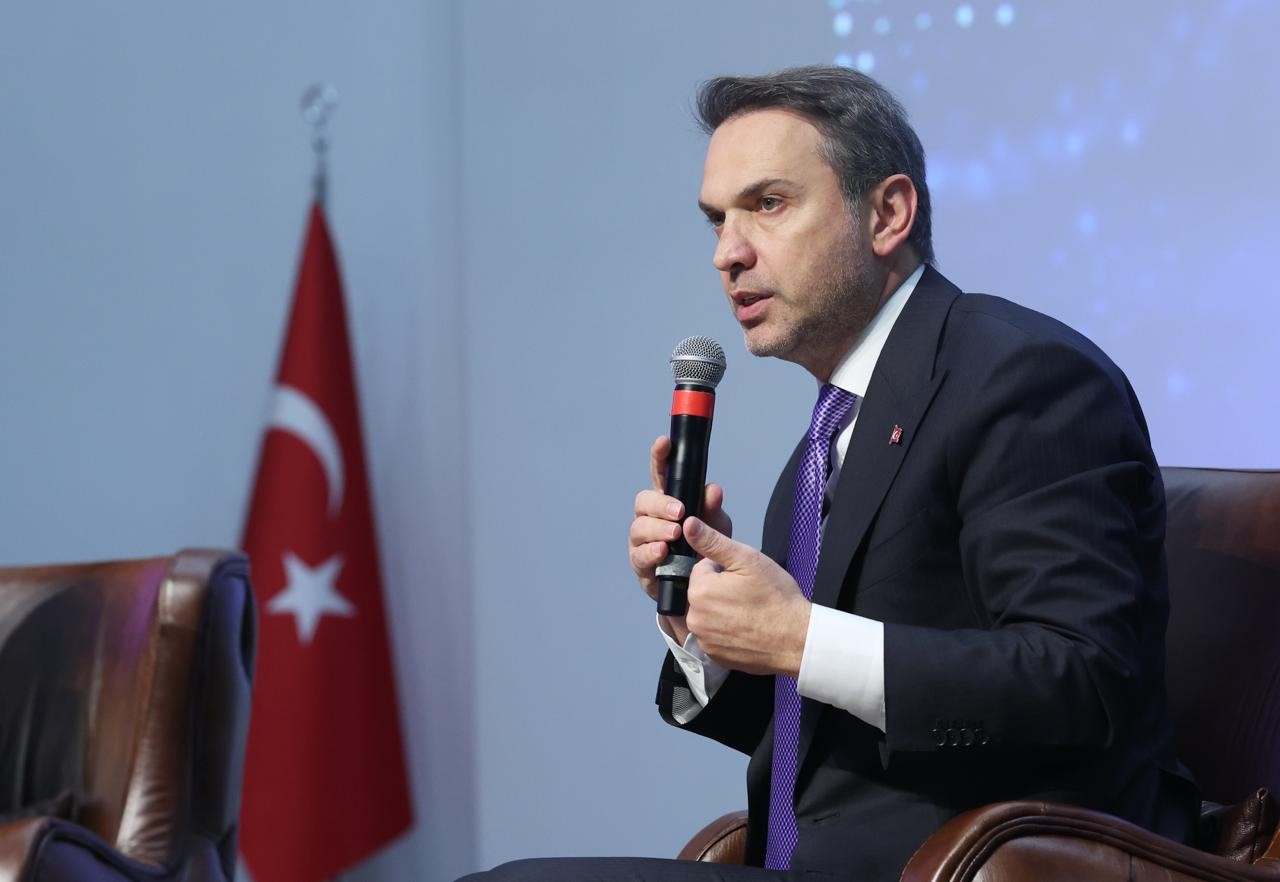 Bakan Bayraktar: "Enerjide bağımsız bir Türkiye hedefinde en önemli görev enerji uzmanlarına düşüyor" 5 bakan bayraktar enerjide bagimsiz bir turkiye hedefinde en onemli gorev enerji uzmanlarina dusuyor 1