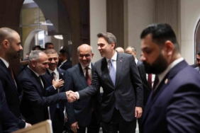 TSK ve Suriye ordusu, Fırat Nehri üzerinde yüzer köprü inşa etti 1 thumbnail