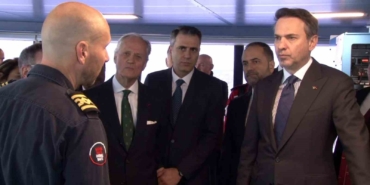 bakan-bayraktar-karadenizde-gorev-yapacak-6-sondaj-gemimiz-carsamba-gunu-mersinde-olacak-fuK9IDOO.jpg