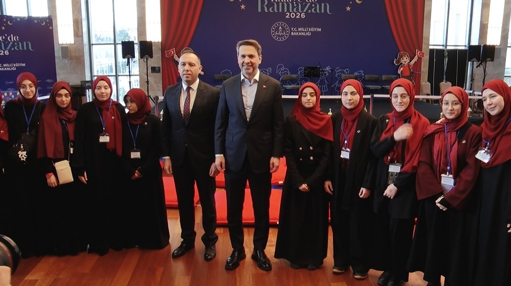 bakan bayraktar pakistana oruc reisi veya barbaros hayrettin pasayi gondermeyi hedefliyoruz 3 D5s3ktrw