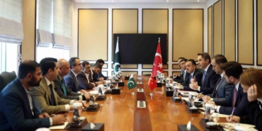 bakan-bayraktar-pakistanda-5-yeni-anlasmaya-imza-atti-bBjvavnm.jpg
