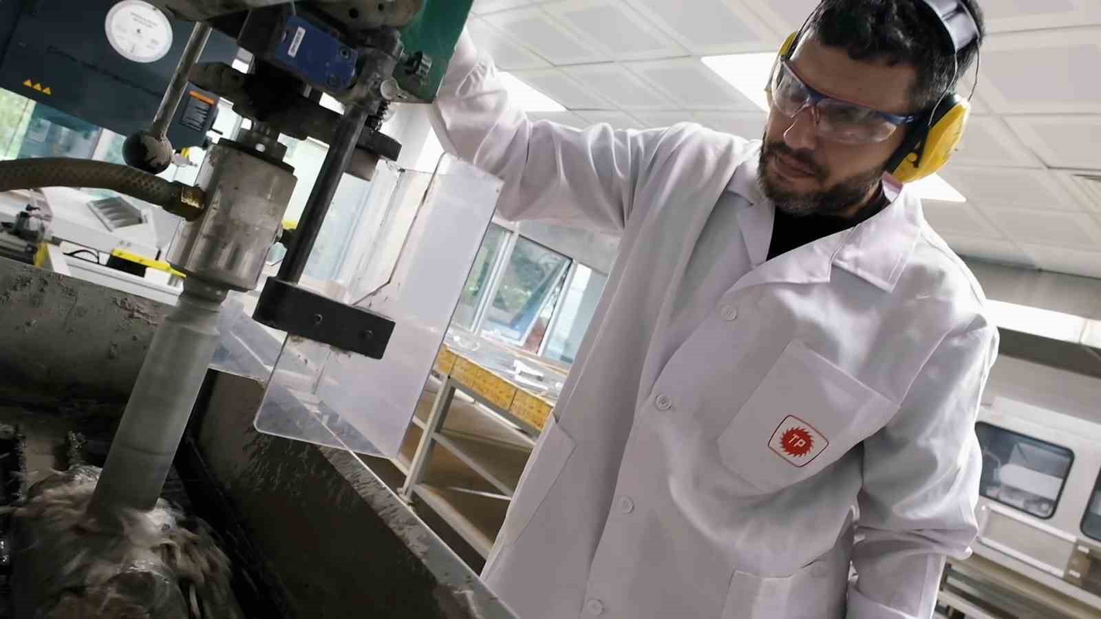 bakan bayraktar rezervuarlarin dilini cozuyor enerji bagimsizligimiza guc katiyoruz 1 Q4Kau89Q