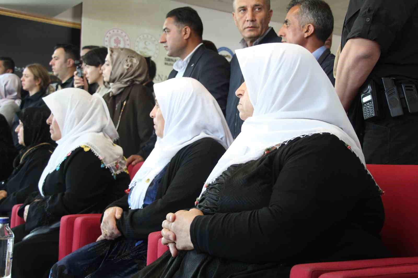 bakan bayraktar sirnakta 7 cQVQr7Ih