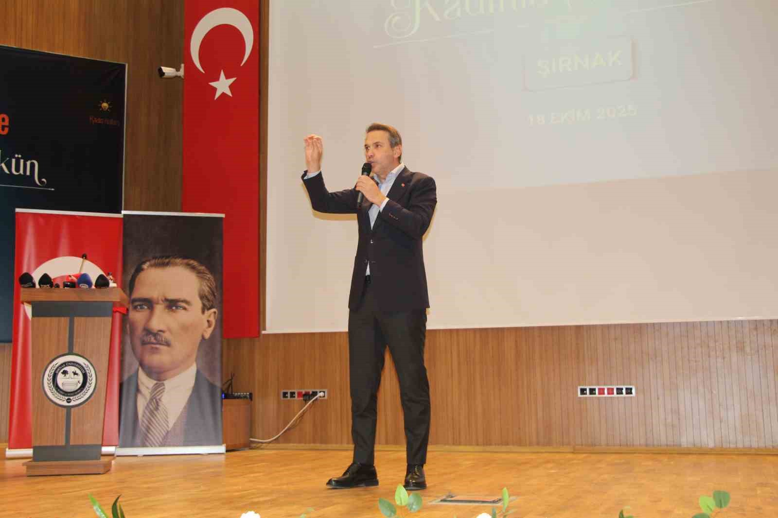 bakan bayraktar terorsuz turkiye kadinla mumkun 10 XeVJpHOO