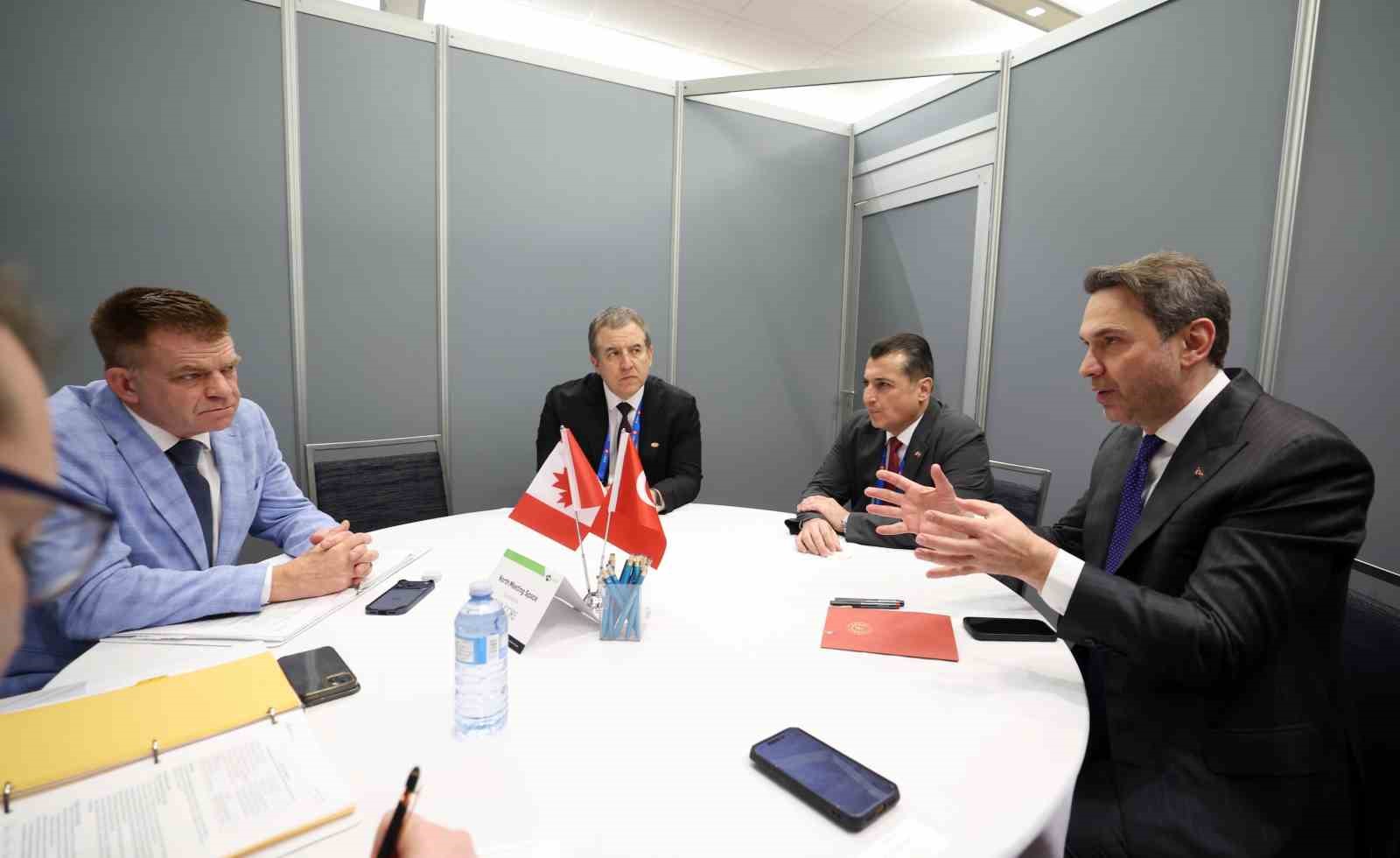 Bakan Bayraktar: "Türkiye Petrolleri ile Eti Maden, Kanada’ya yatırım yapabilir" 5 bakan bayraktar turkiye petrolleri ile eti maden kanadaya yatirim yapabilir 1