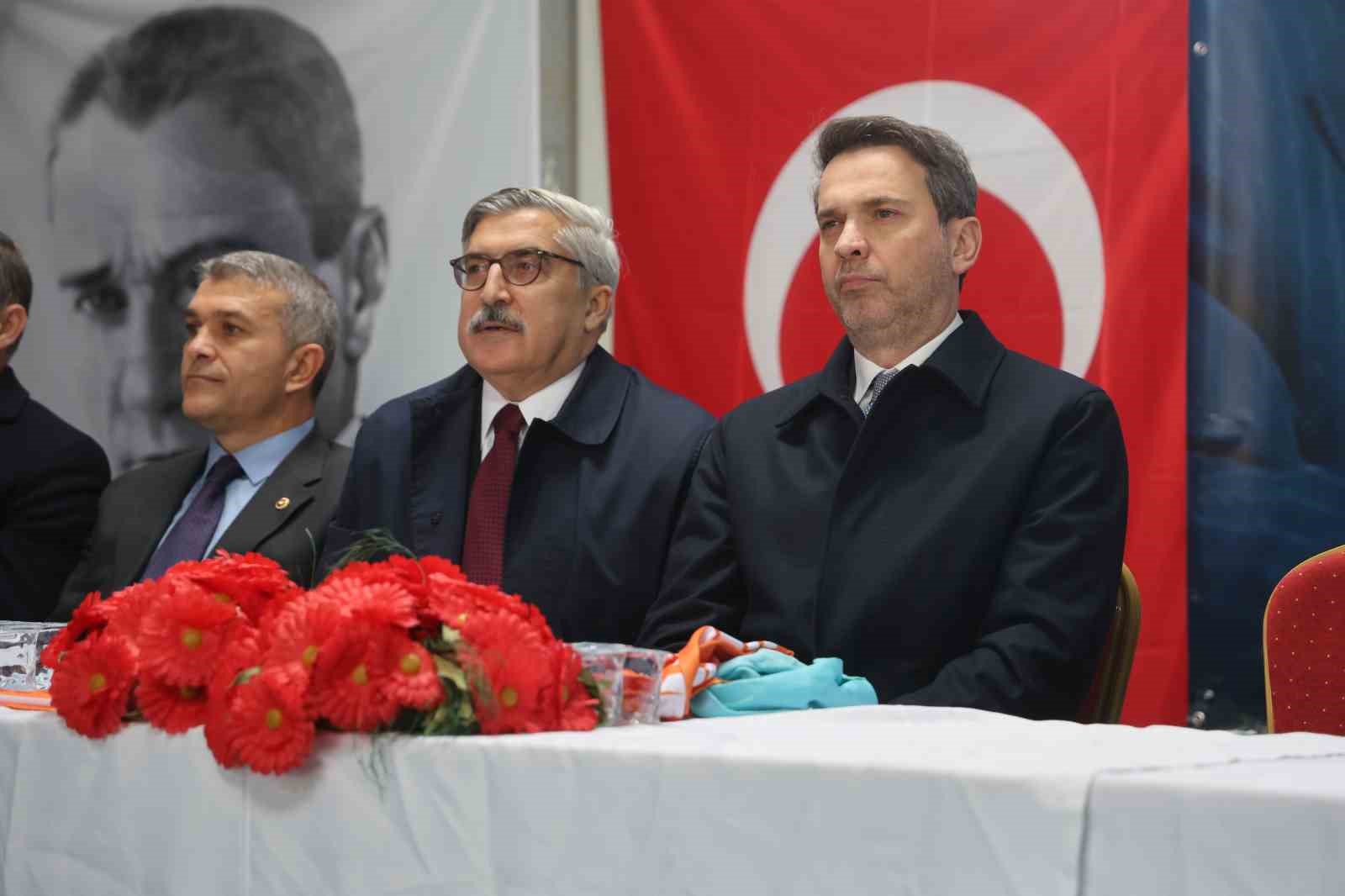 bakan bayraktar turkiyede 2026 yilinda 8 milyon hane kendi dogalgazimizla isinacak 3 5JnwXAJr