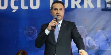 bakan-bayraktar-turkiyede-2026-yilinda-8-milyon-hane-kendi-dogalgazimizla-isinacak-wIKNYrXF.jpg