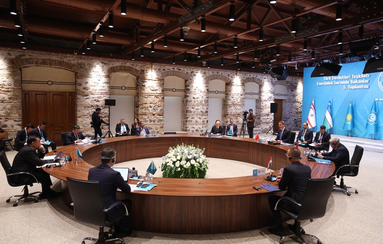 bakan bayraktardan turk dunyasina hazar teklifi 2 7aRAiBNU