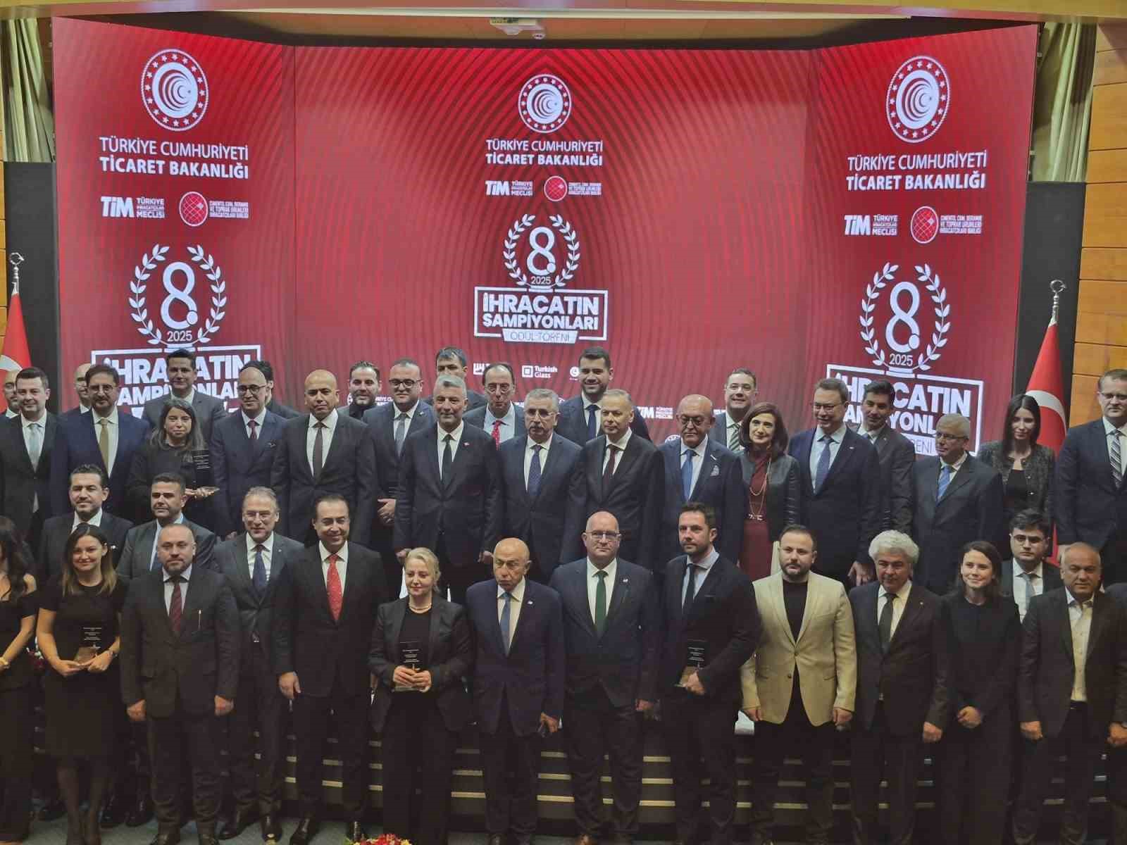 Bakan Bolat: "Cumhurbaşkanımızın liderliğinde Türkiye’ye son 23 yılda her alanda çağ atlattık" 7 bakan bolat cumhurbaskanimizin liderliginde turkiyeye son 23 yilda her alanda cag atlattik 3