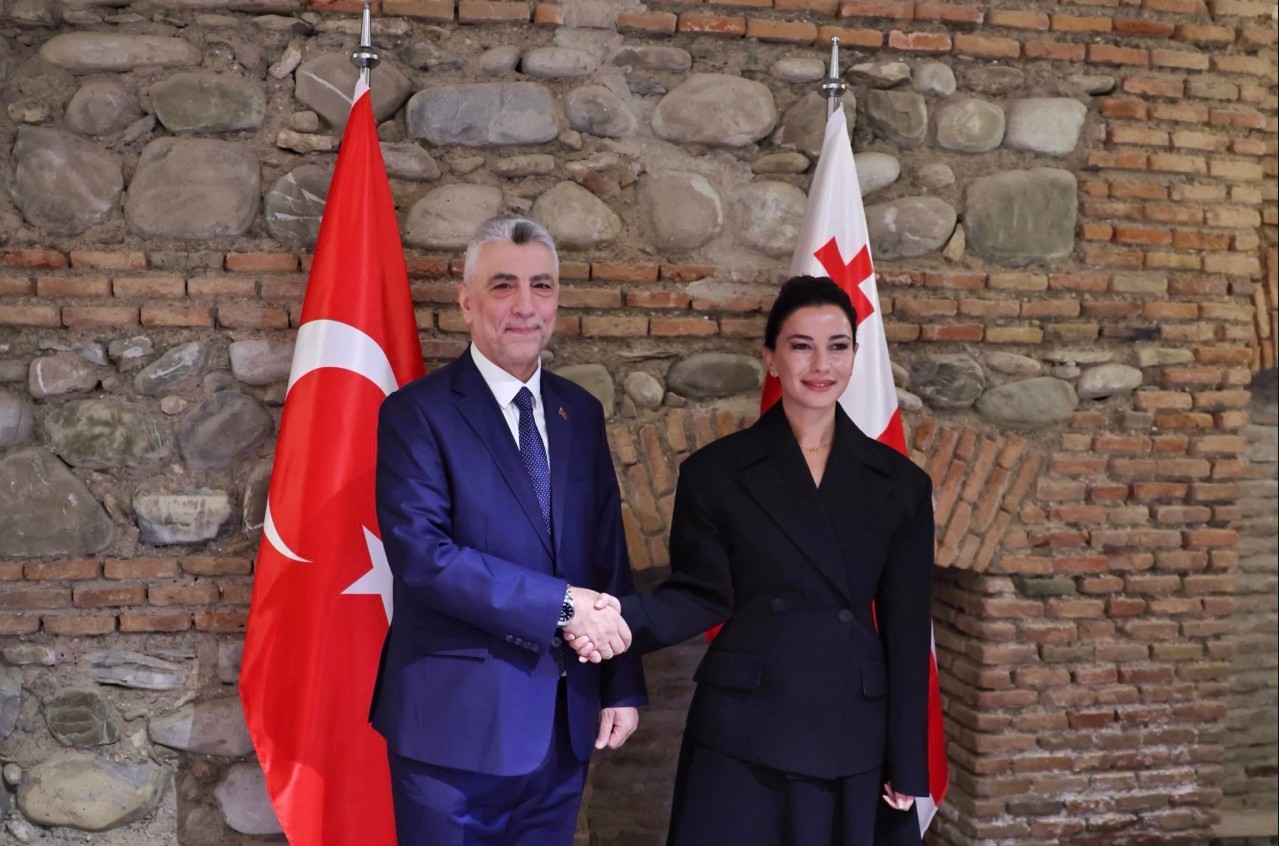 bakan bolat gurcistanli mevkidasi ile gorustu 0 uRsMGn38