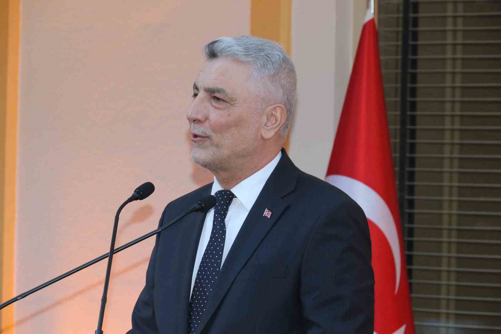 Bakan Bolat: "Hollanda, Türkiye’nin AB üyesi ülkeler arasındaki en önemli ticaret ortaklarındandır 5 bakan bolat hollanda turkiyenin ab uyesi ulkeler arasindaki en onemli ticaret ortaklarindandir 1 uRWZwh9I
