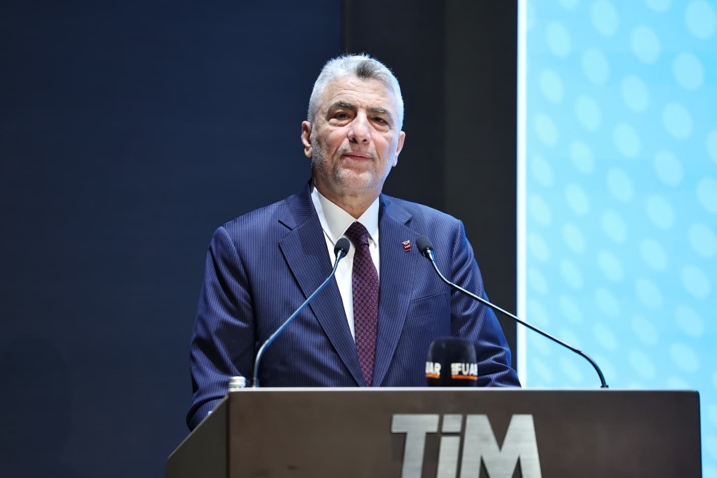 bakan bolat ihracatta 400 milyar dolar sinirina dayandik 0 sFaXzTRP