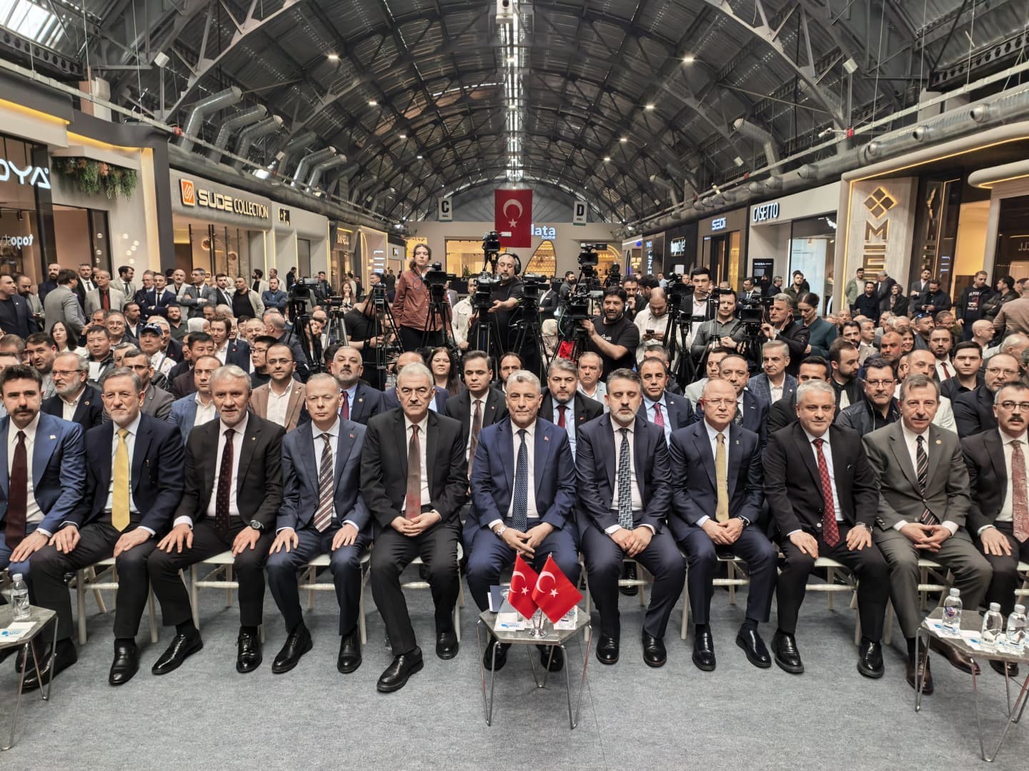 bakan bolat kisi basina dusen milli gelir 2025te 18 bin 40 dolara yukselerek tum NLgrgQdT