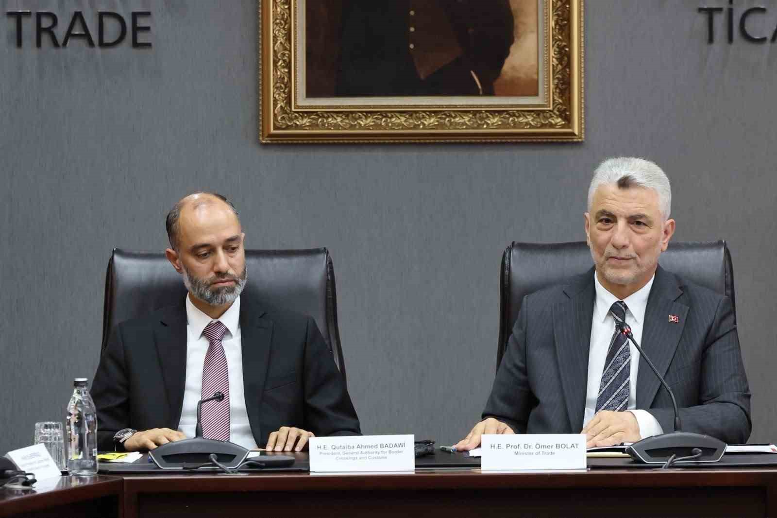 bakan bolat nusaybin kamisli gumruk kapisinin acilmasi icin birlikte calisiyoruz 0 7QiPTgY4