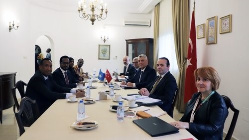 bakan bolat somali ticaret ve sanayi bakani hassan ile gorustu 0 3lavD5ll