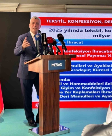 bakan-bolat-tekstil-ve-hazir-giyim-sektorunu-degerlendirdi-IFaFmThv.jpg