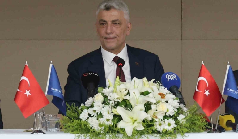 bakan-bolat-turkiye-273-bucuk-milyar-dolar-yillik-ihracat-yapan-bir-ulke-konumuna-geldi-tkiPF914.jpg