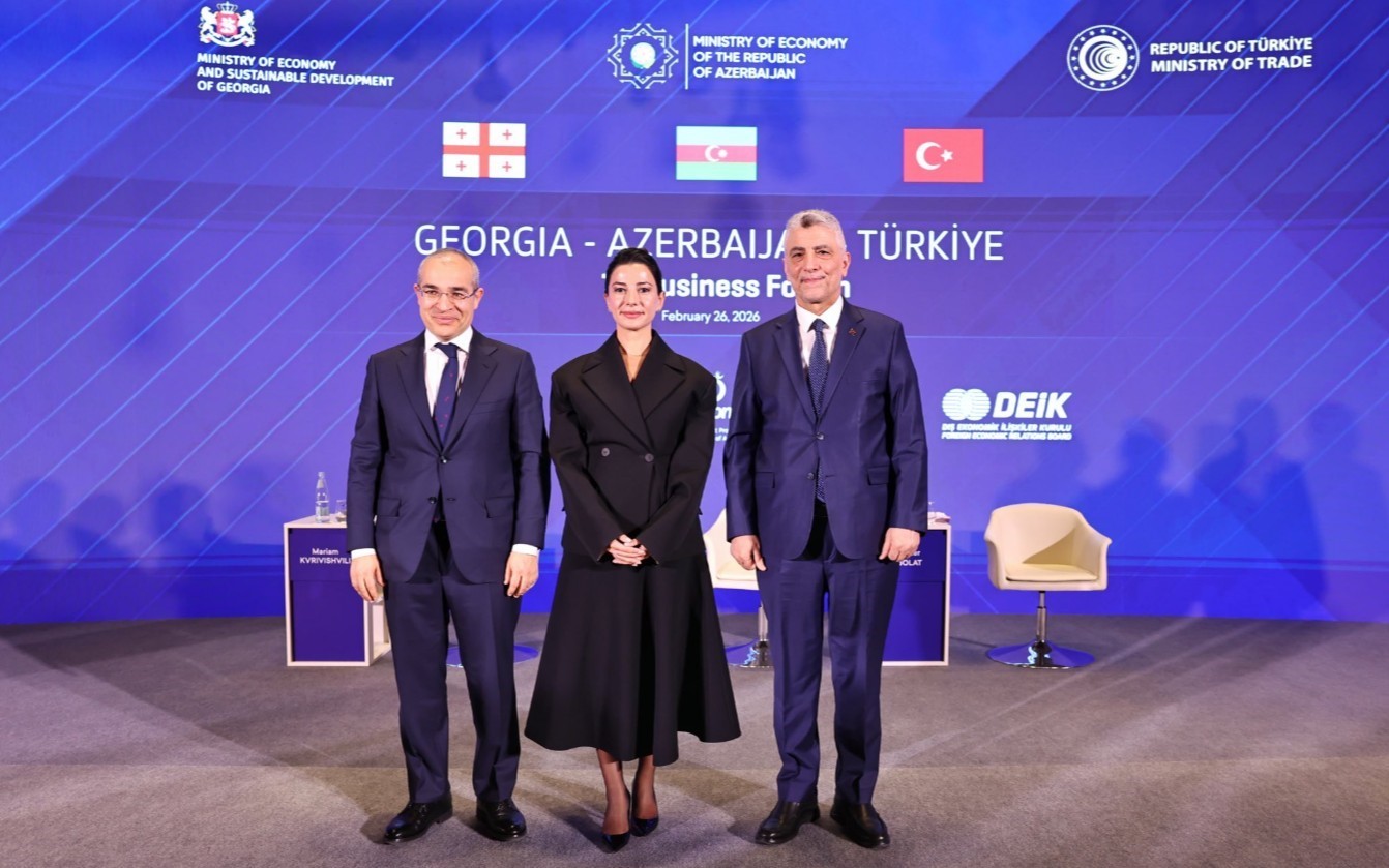 bakan bolat turkiye azerbaycan gurcistan is forumuna katildi 3 DwjtPBbq