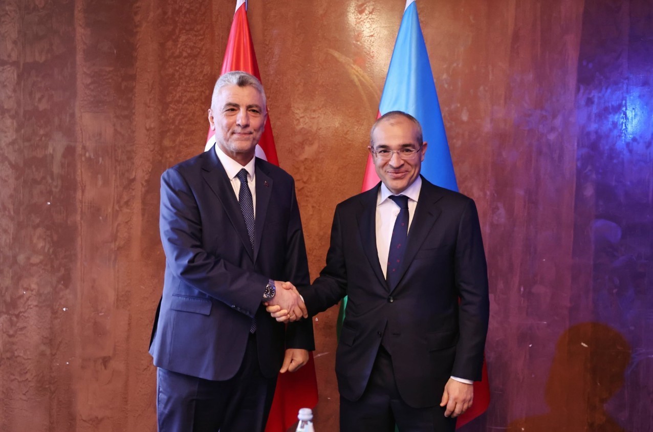 bakan bolat turkiye azerbaycan gurcistan is forumuna katildi 4 OazbrI1J